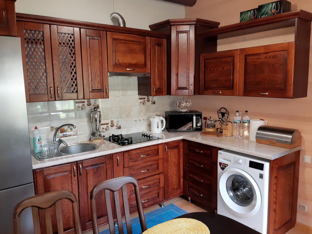 Knyazhyi Dvir Appartement Strigalnya Buitenkant foto