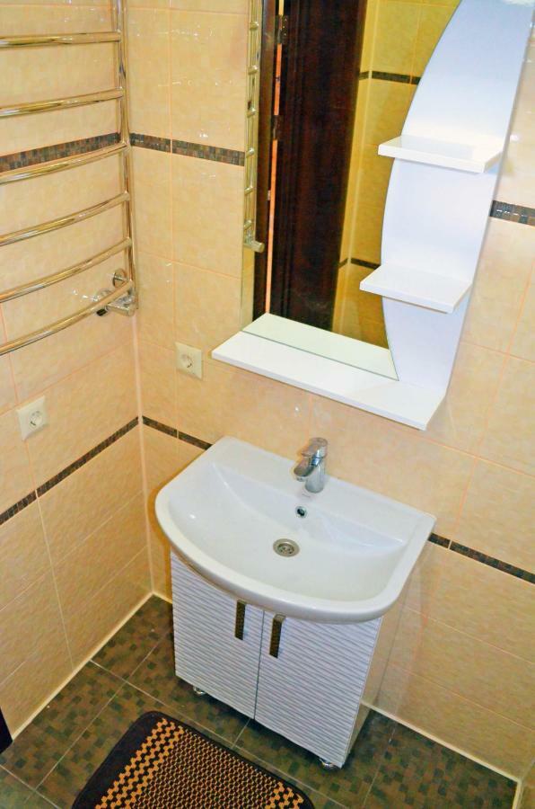 Knyazhyi Dvir Appartement Strigalnya Buitenkant foto